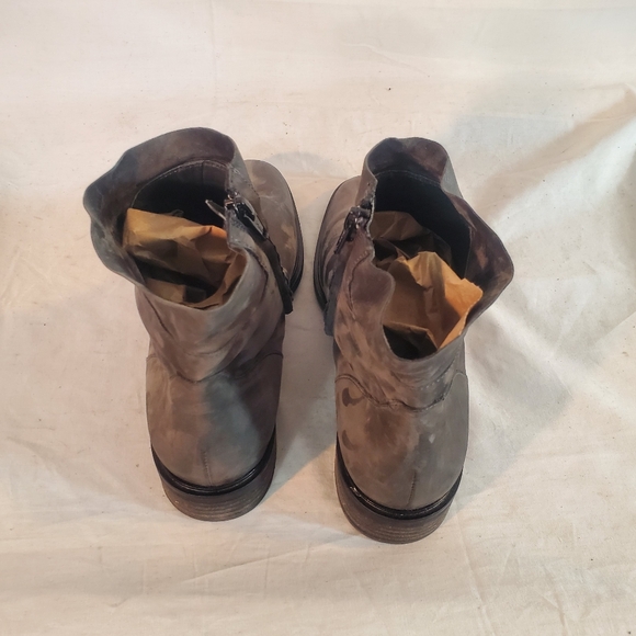 PAUL GREEN Women's Size 7.5 Tamara Nubuck Zip Bootie Iron Soft Leather New - Picture 4 of 7